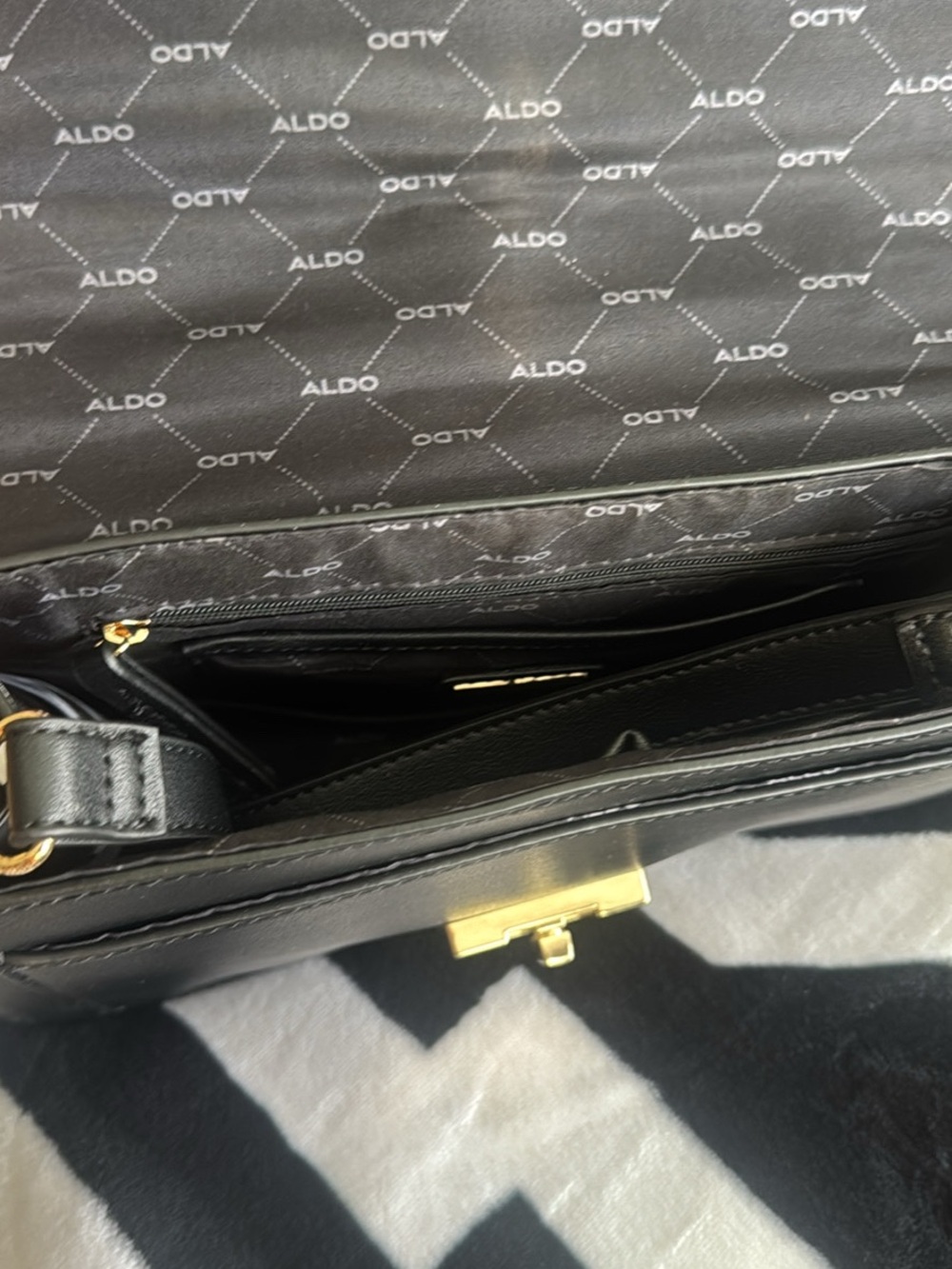 Aldo Olive Green Camouflage Top-Handle Satchel with Gold Hardware - Picture 3 of 4